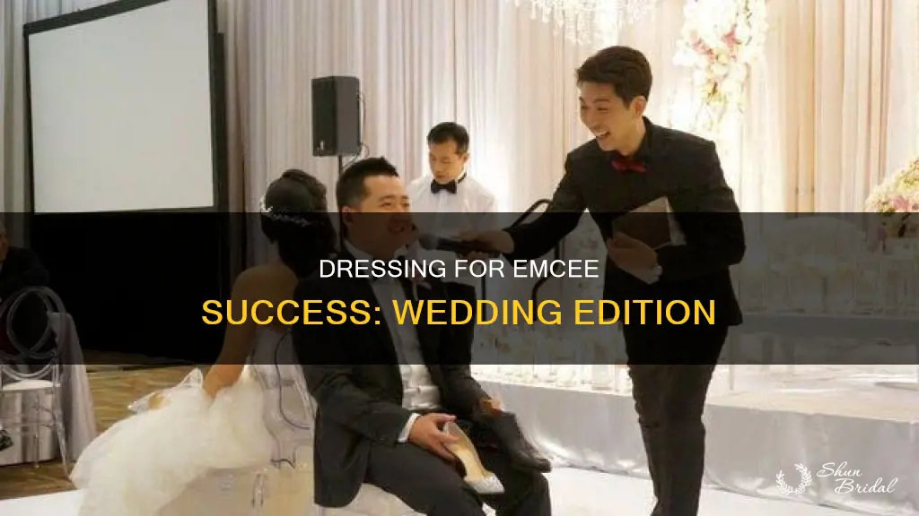 how to dress as a wedding emcee