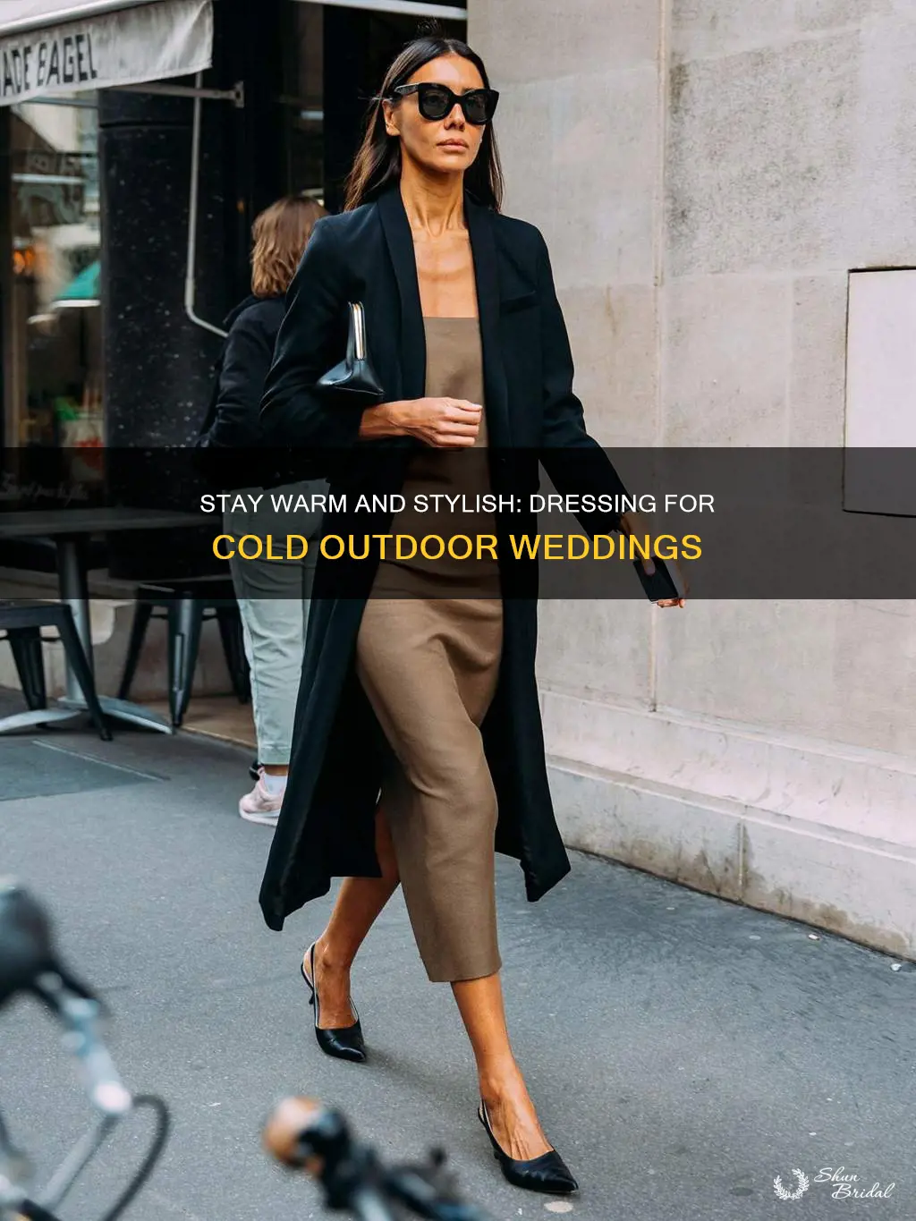 how to dress for a cold outdoor wedding