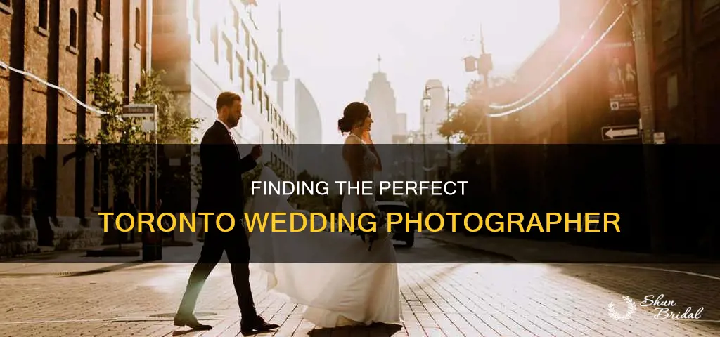 how to find a wedding photographer toronto