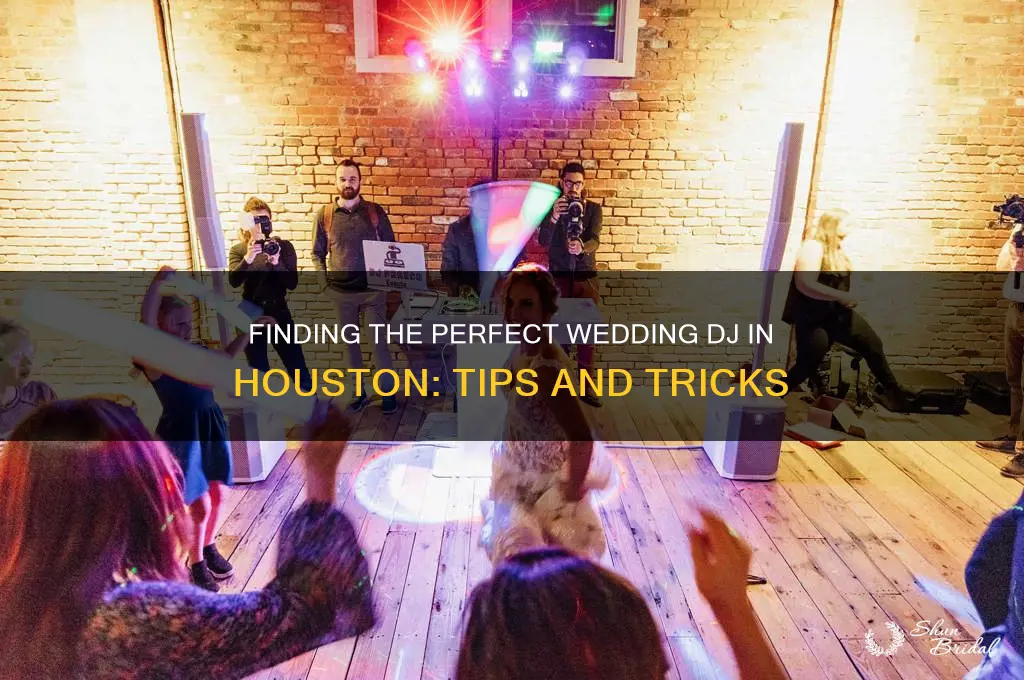 how to find dj for wedding in houston