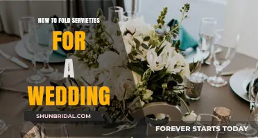 Elegant Serviette Folding Ideas for Your Dream Wedding Reception