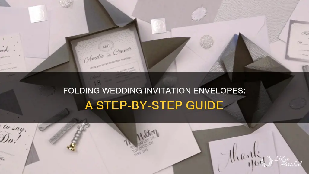 how to fold wedding invitation envelopes