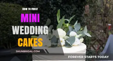 Mini Wedding Cakes: Frosting Tips for a Sweet Celebration