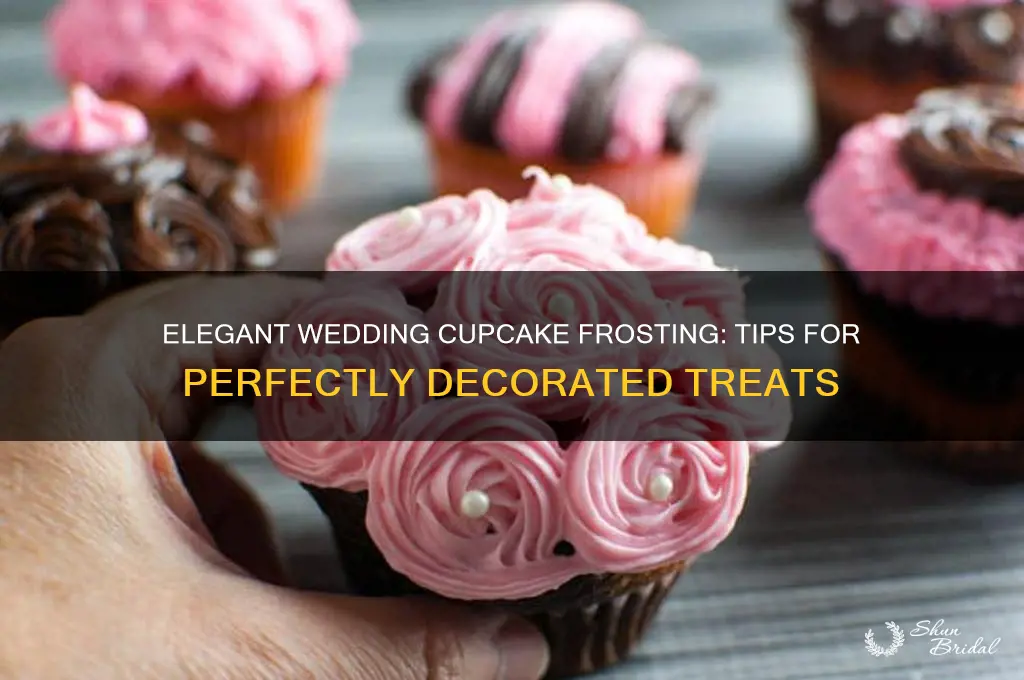 how to frost wedding cupcakes
