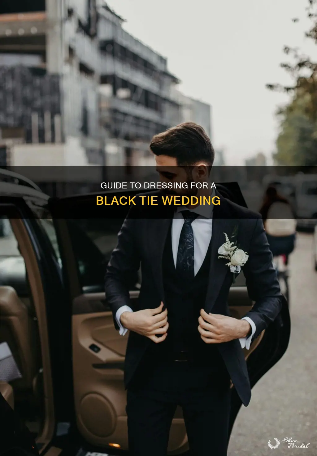 how to get dress traveling to black tie wedding
