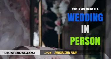 Elegant Ways to Gift Money in Person at Weddings