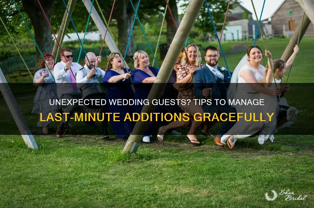 how to handle unexpected wedding guests