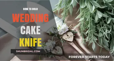 The Art of Cutting: A Guide to Holding Your Wedding Cake Knife