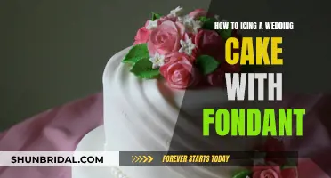 Icing a Wedding Cake: Fondant Techniques and Tricks