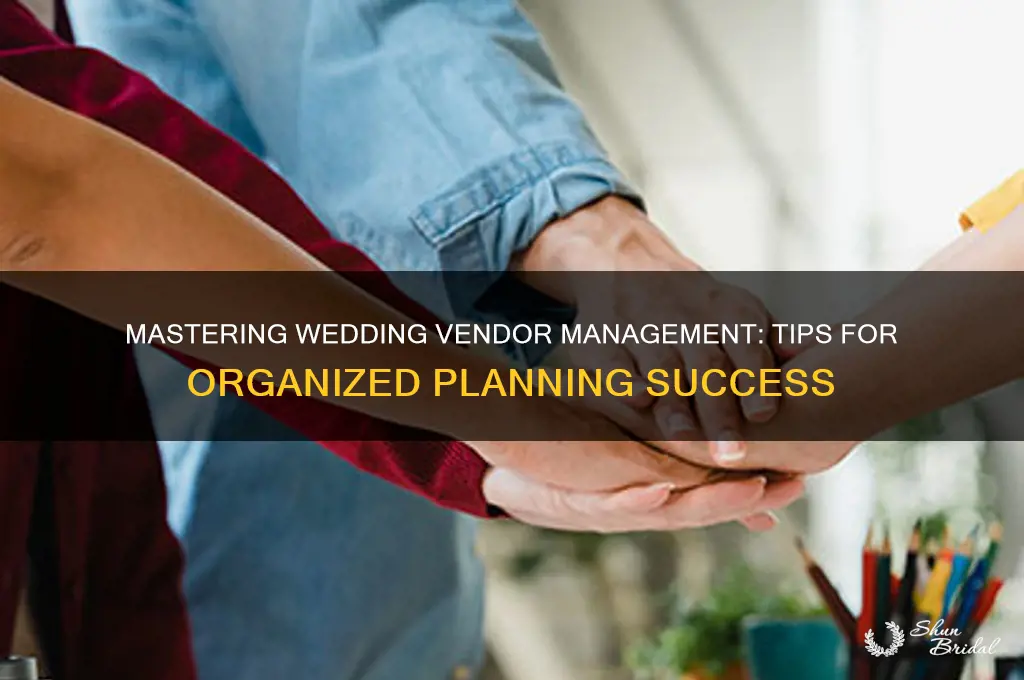 how to keep track of wedding vendors
