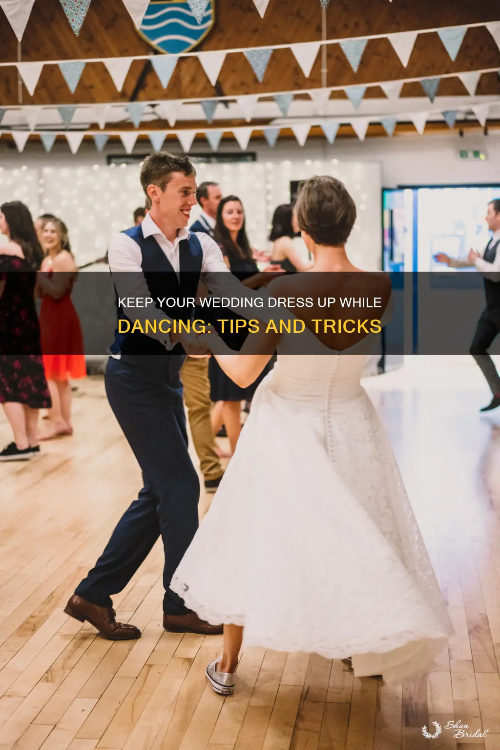 how to keep your wedding dress up while dancing