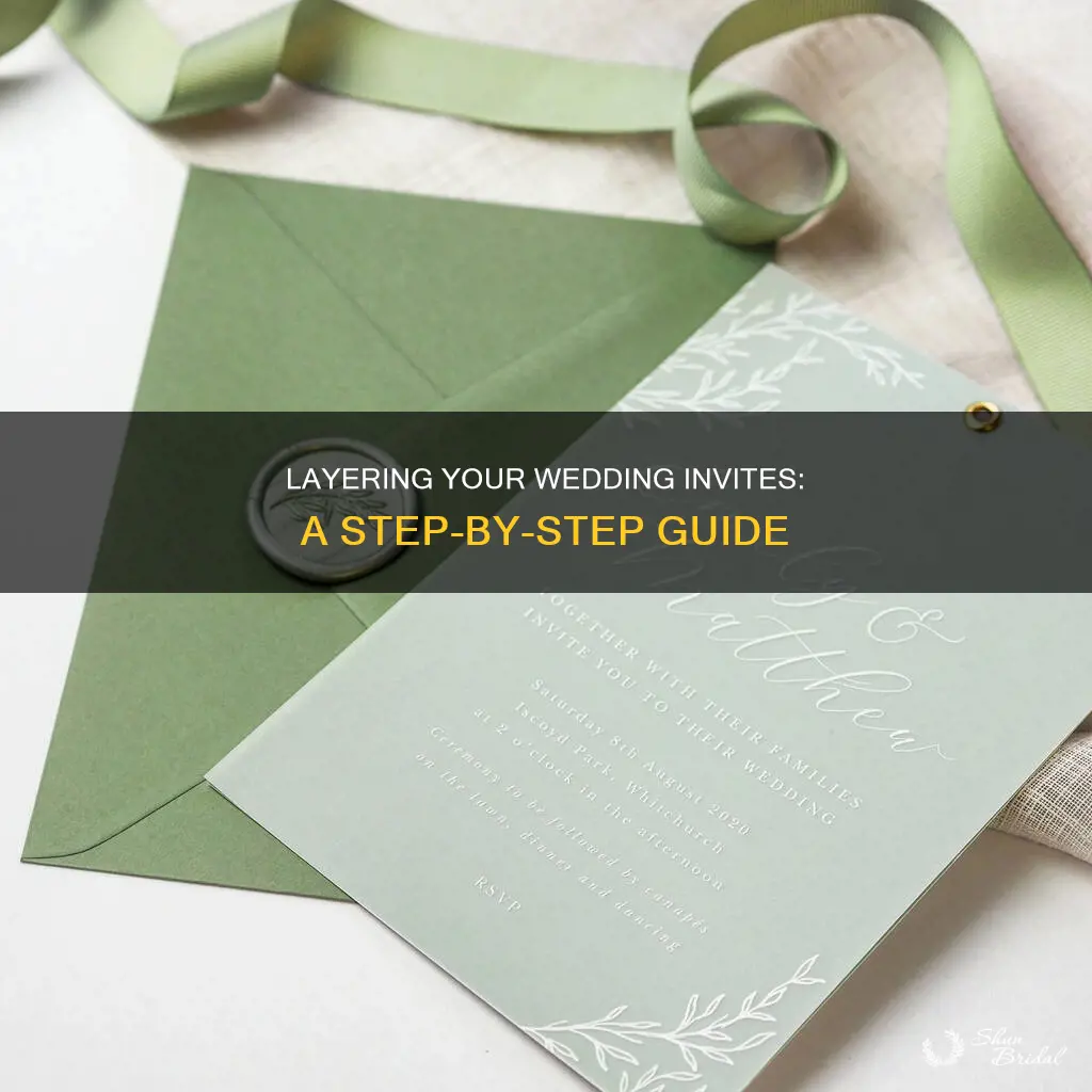 how to layer wedding invitations