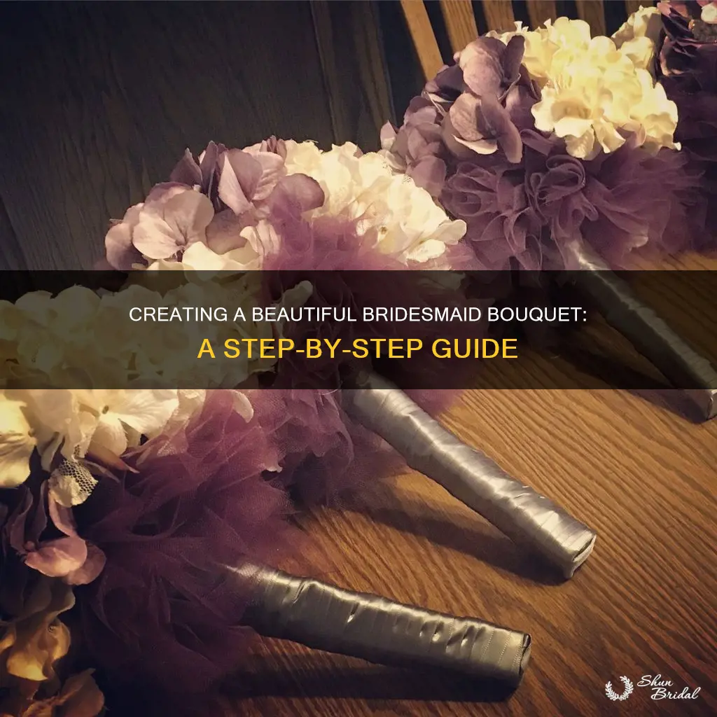 how to make a bridesmaids bouquet