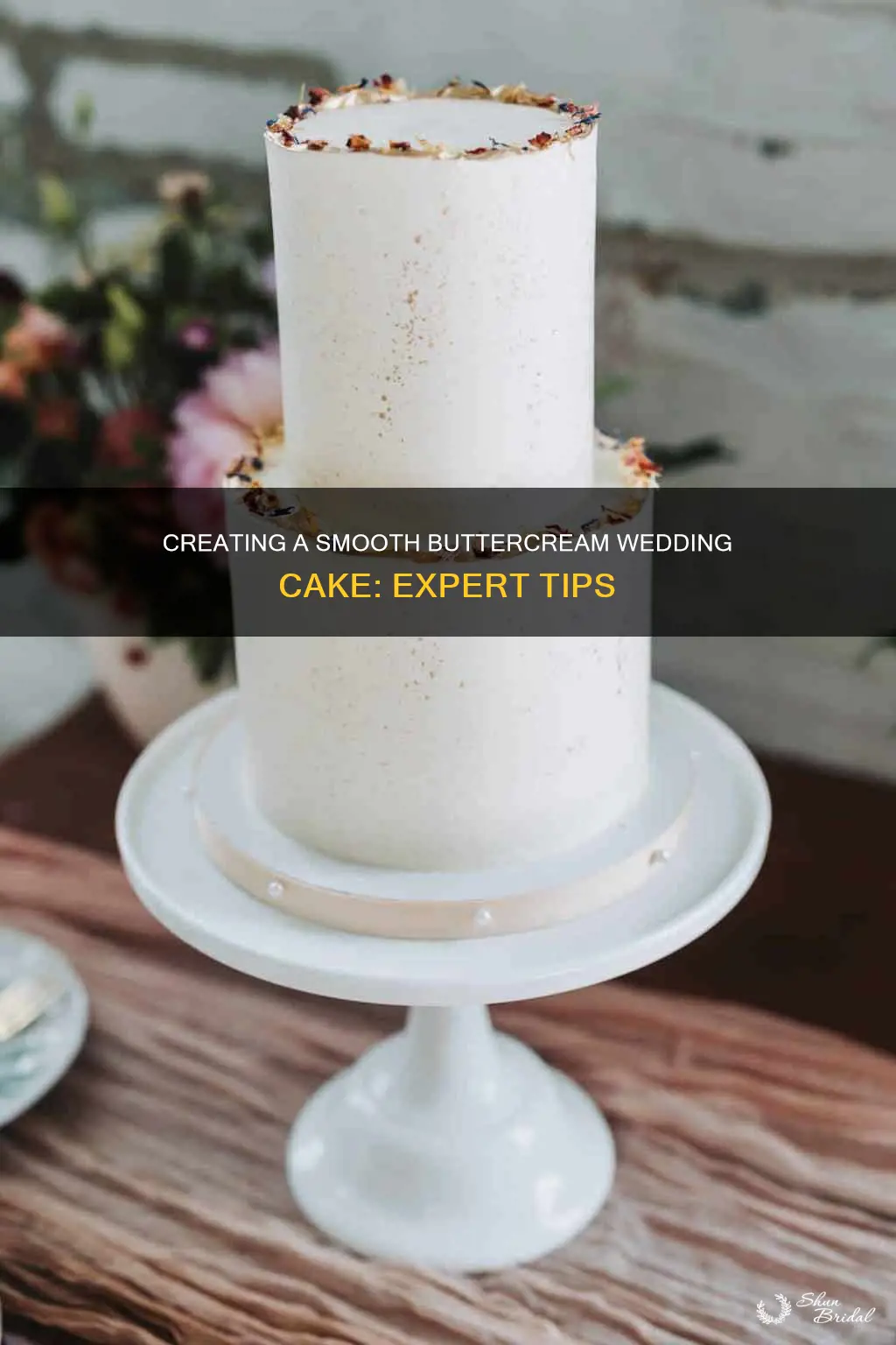 how to make a buttercream wedding cake smooth