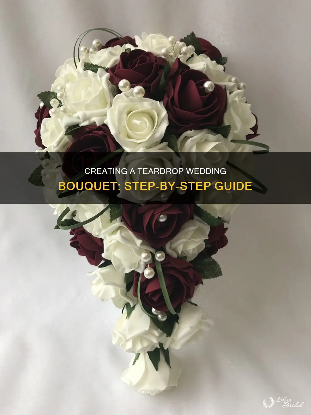 how to make a teardrop wedding bouquet