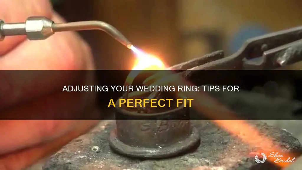 how to make your wedding ring fit