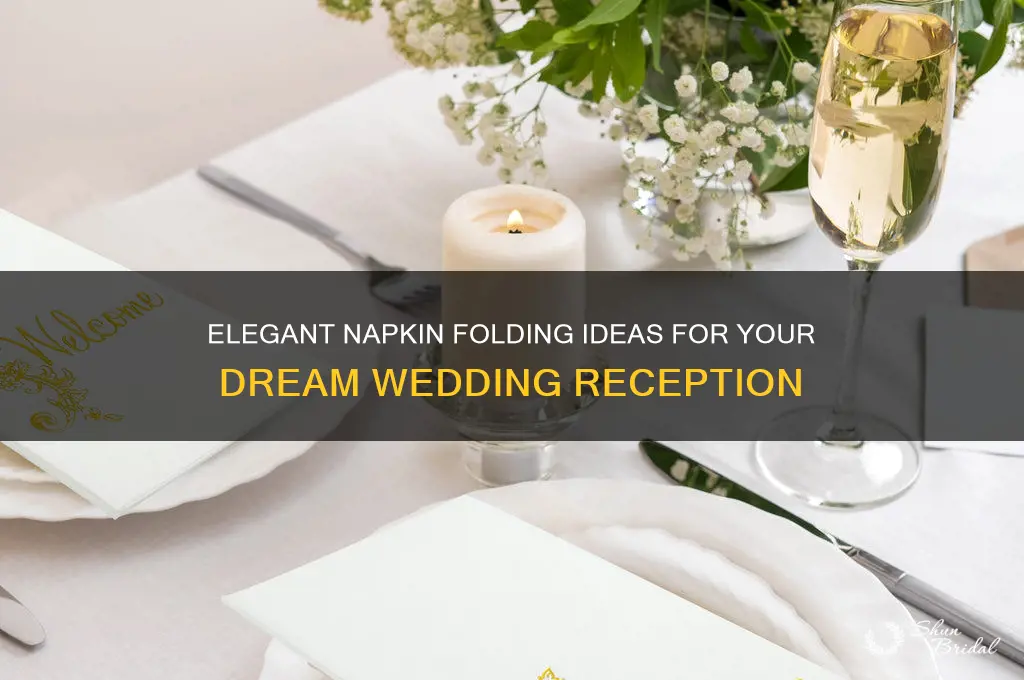 how to napkin folding wedding