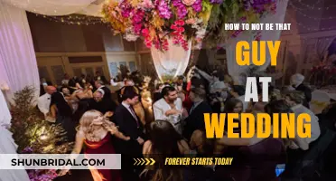 Avoid Wedding Faux Pas: Tips to Be a Gracious Guest