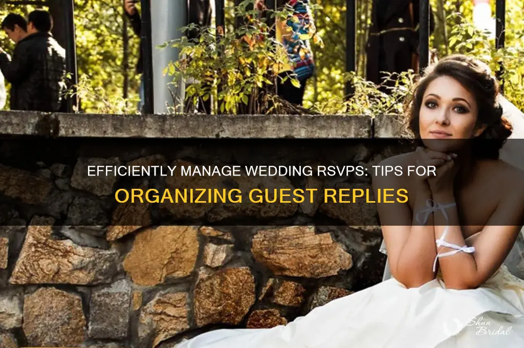 how to organize wedding replies