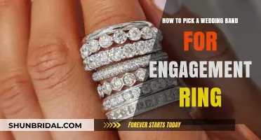 Choosing a Wedding Band: The Perfect Match for Your Ring