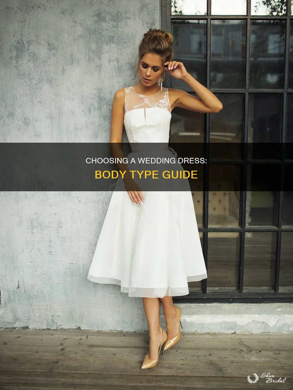how to pick a wedding dress based on body type