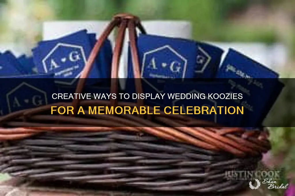 how to present wedding koozies at wedding