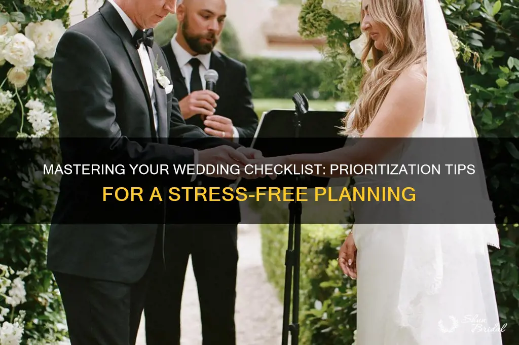 how to prioritize wedding checklist