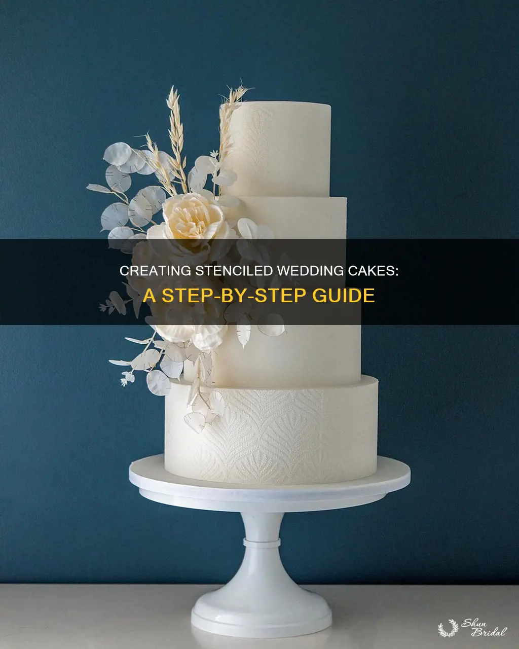 how to put a stencil on a wedding cake