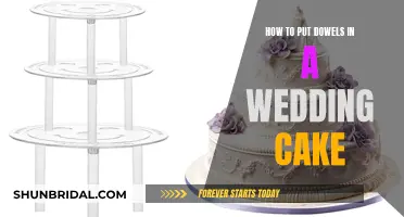 Securing Wedding Cakes: Using Dowels for Stability