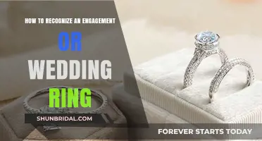 Spotting an Engagement Ring: What to Look For