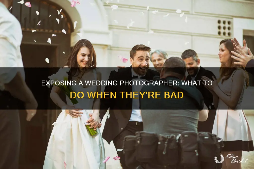 how to report a bad wedding photographer