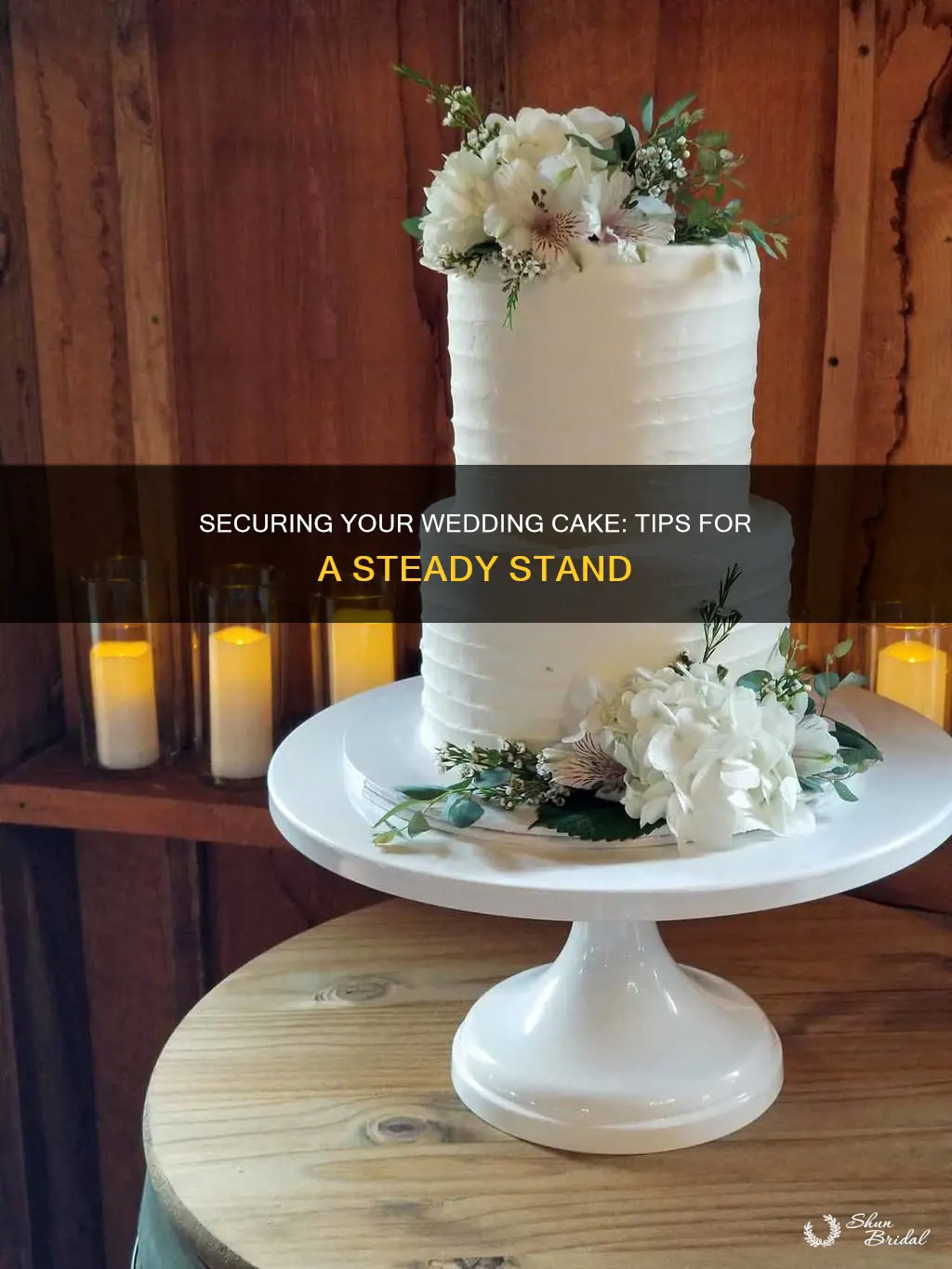 how to secure a wedding cake to a stand