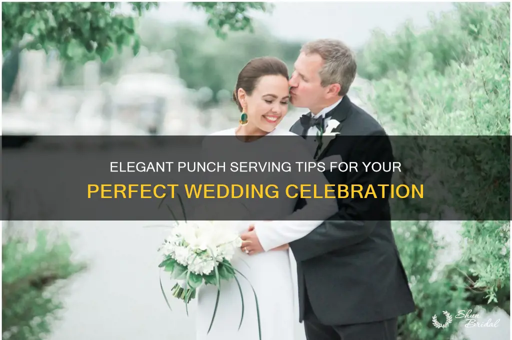 how to serve punch at a wedding