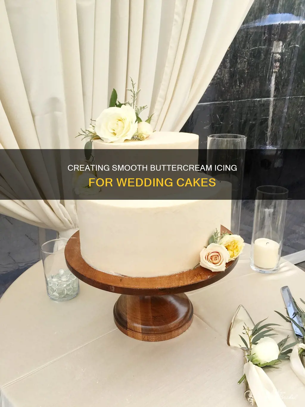 how to smooth buttercream icing for a wedding cake