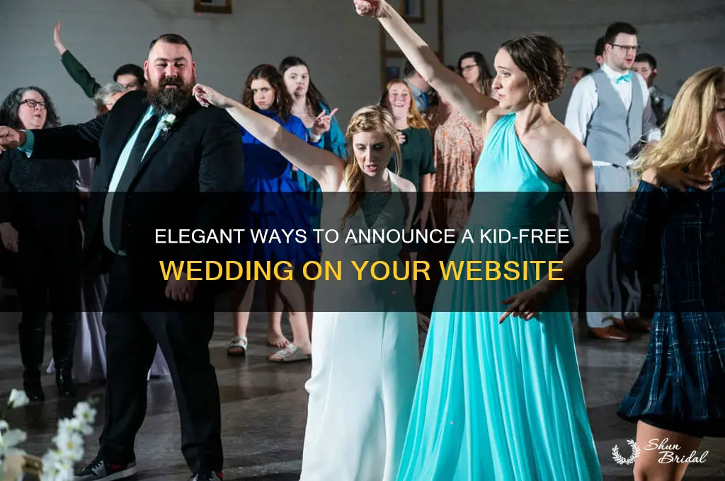 how to state kid free wedding on wedding website