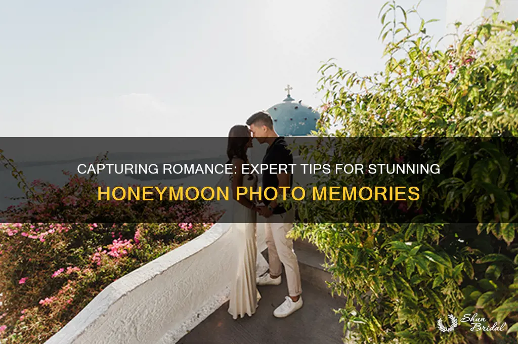 how to take honeymoon photos