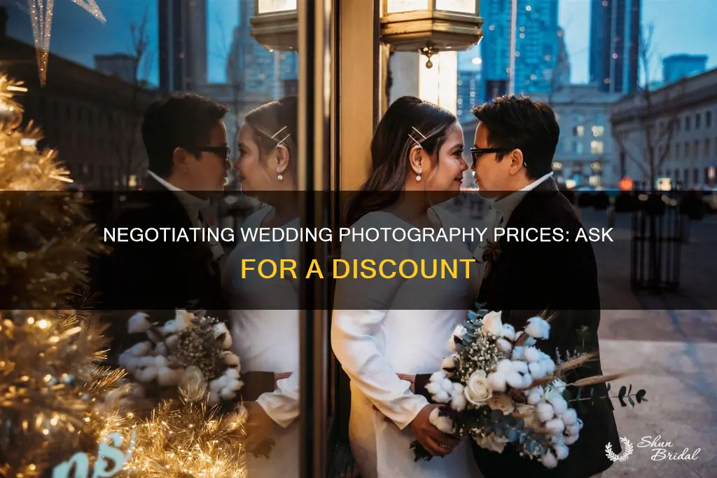 how to tell a wedding photographer to lower the price
