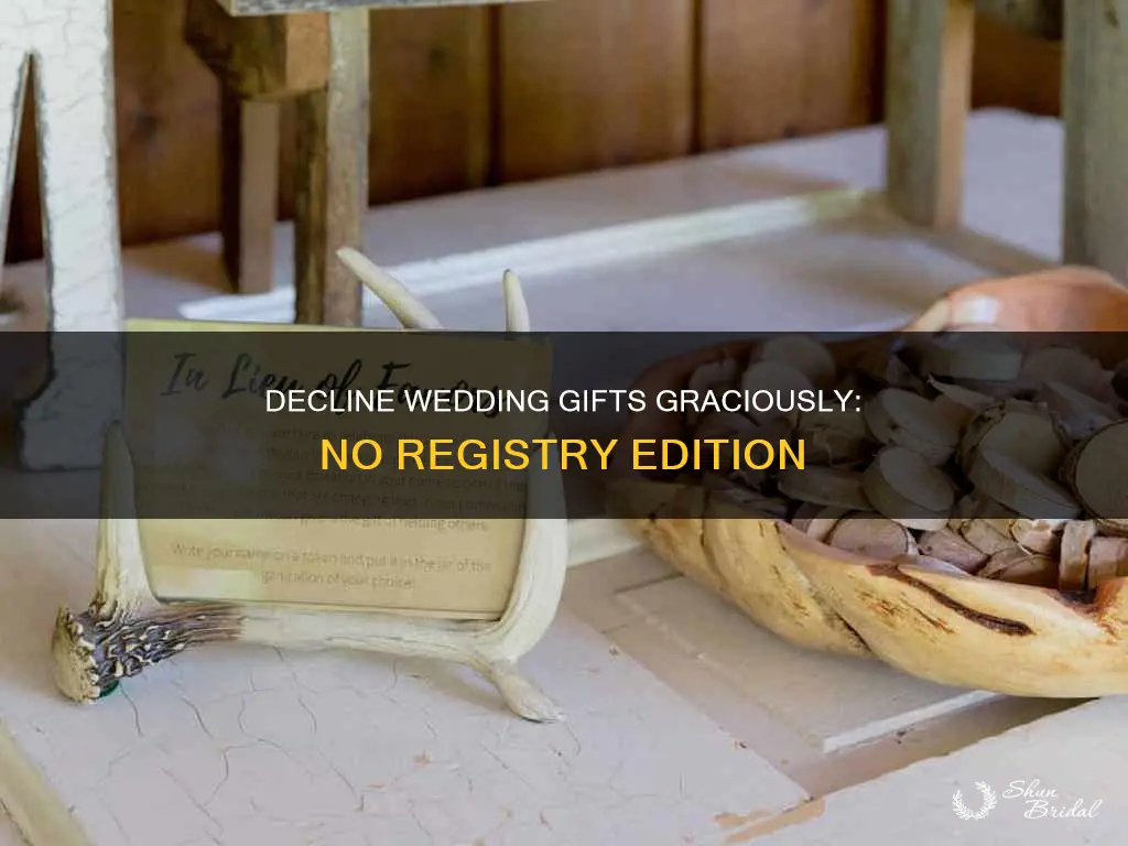 how to tell people you have no wedding registry