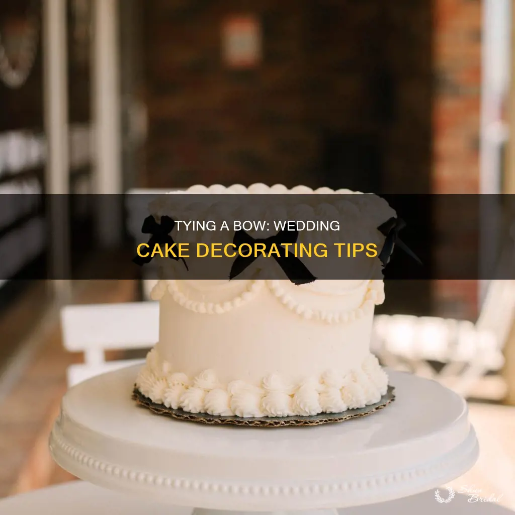 how to tie a bow around a wedding cake