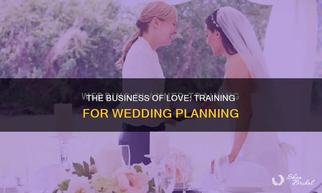 how to train to be a wedding planner