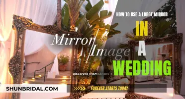 Big Mirrors, Big Impact: Wedding Styling Ideas