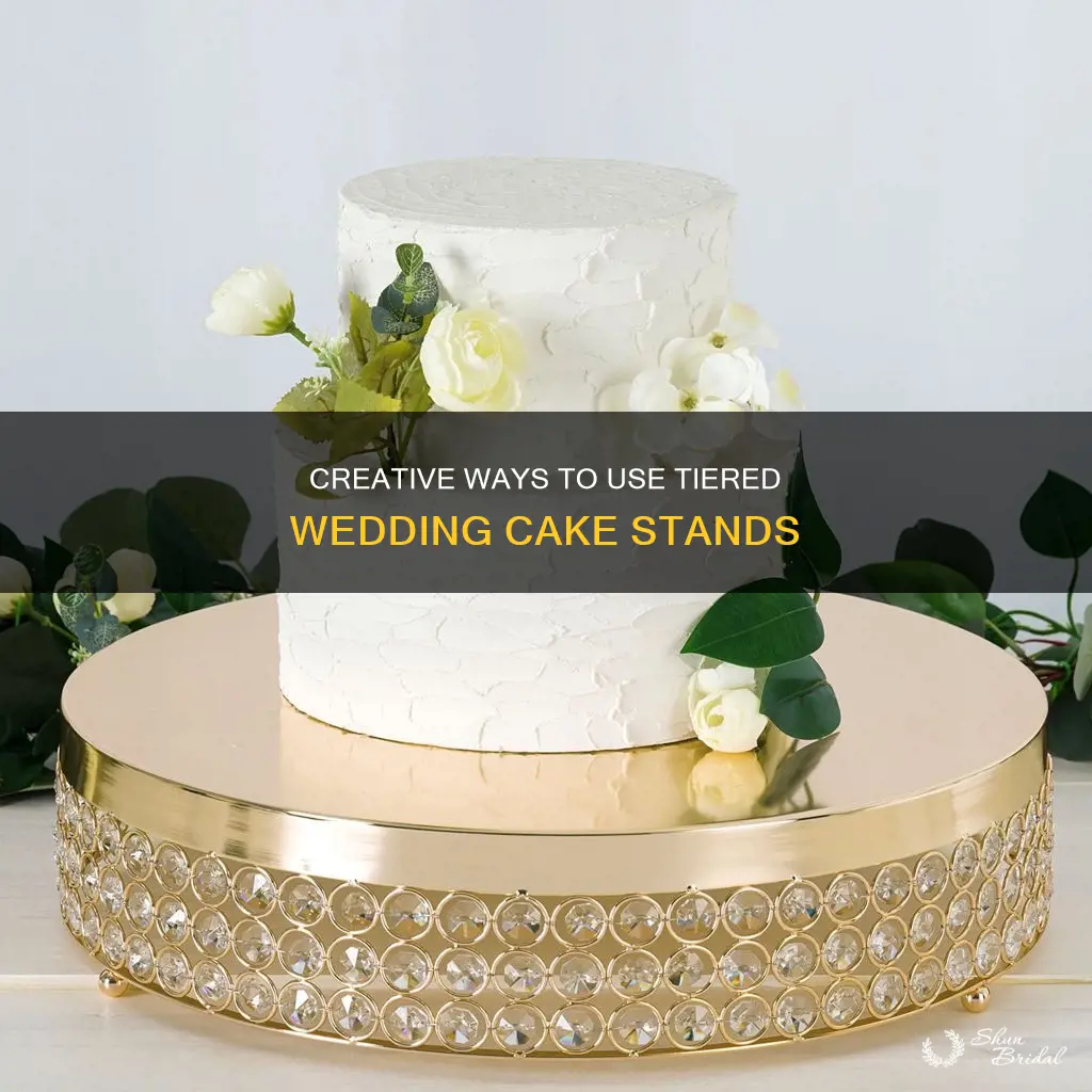 how to use a tiered wedding cake stand