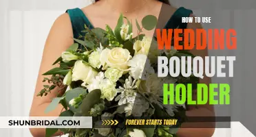 Guide to Using a Wedding Bouquet Holder