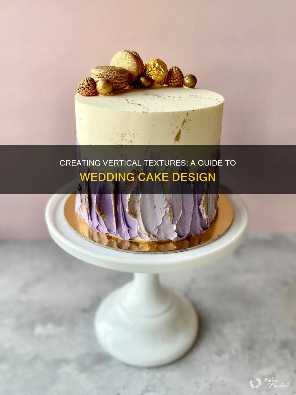 how to vertically texture a wedding cake