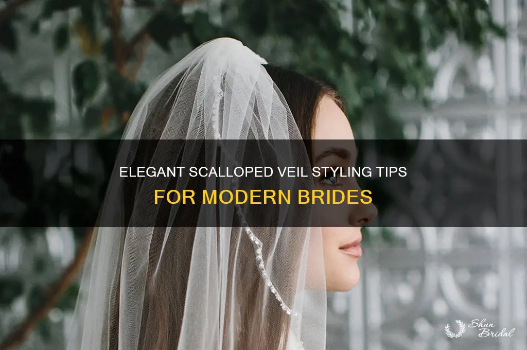how to wear scalloped veil