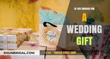 Is $125 an Appropriate Wedding Gift Amount? Expert Insights