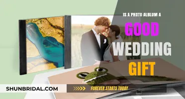 Is a Photo Album the Perfect Wedding Gift Idea?