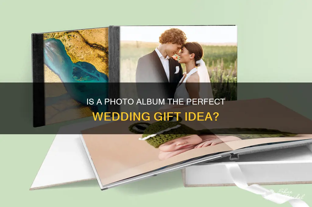 is a photo alblum a good wedding gift