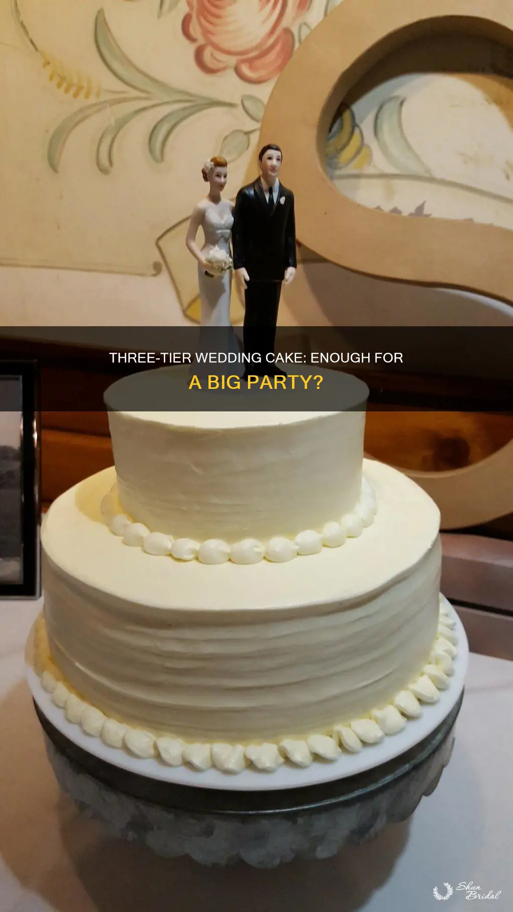 is a three tier wedding cake enough for 180 people