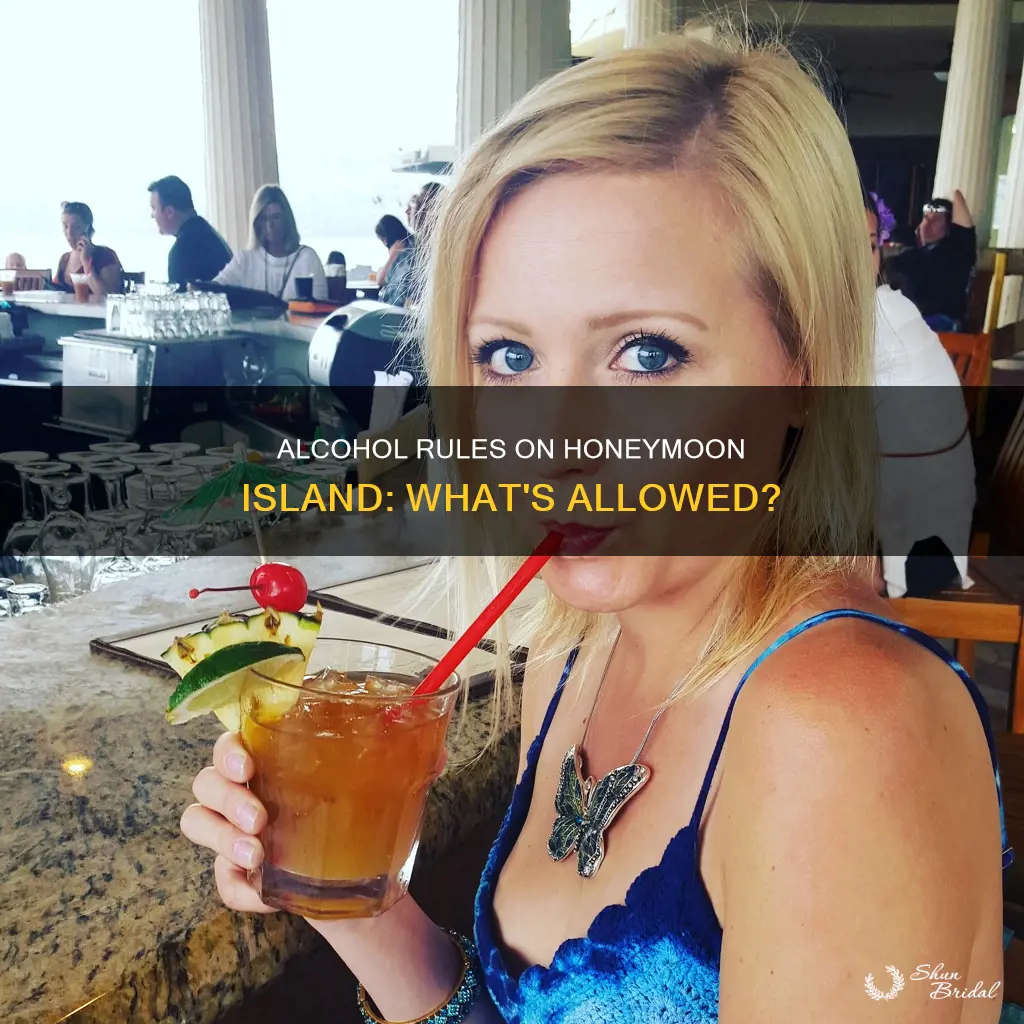 is alcohol allowed on honeymoon island